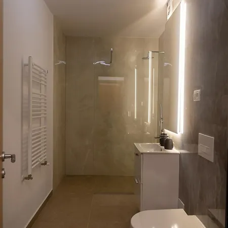 Apartmán Maisona - Modern And Stylish Near Center Temešvár