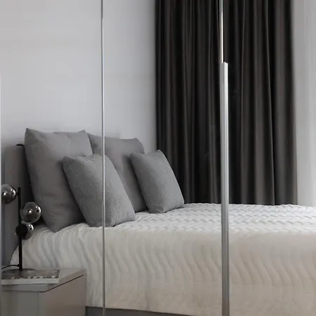 Apartmán Maisona - Modern And Stylish Near Center Temešvár