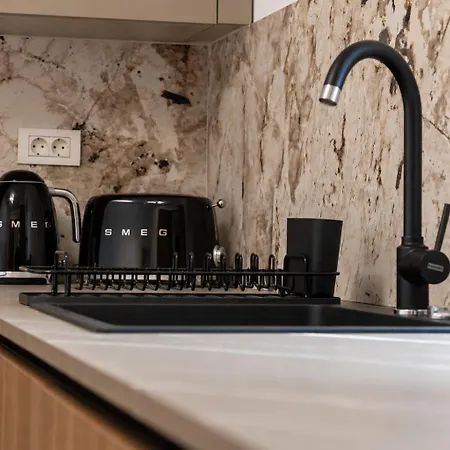 Apartman Maisona - Modern And Stylish Near Center