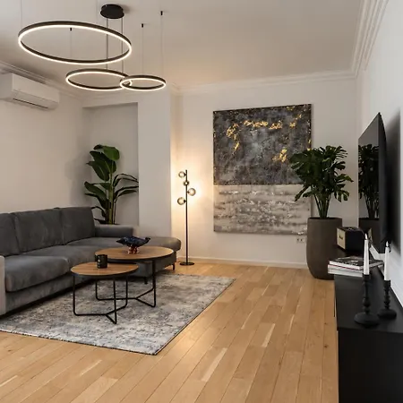 Maisona - Modern And Stylish Near Center Apartman