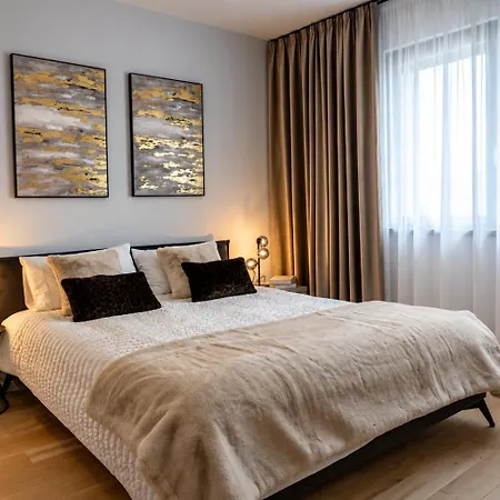 Maisona - Modern And Stylish Near Center Apartman