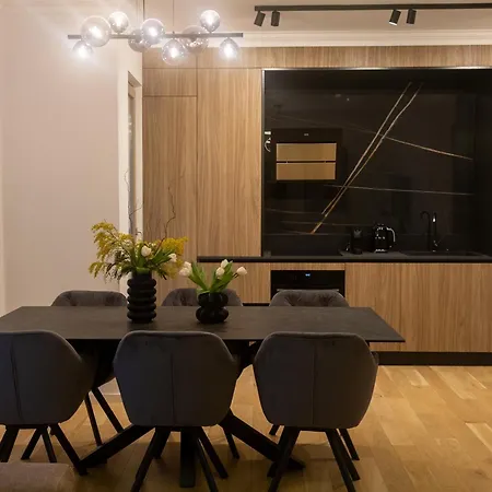 Maisona - Modern And Stylish Near Center דירה