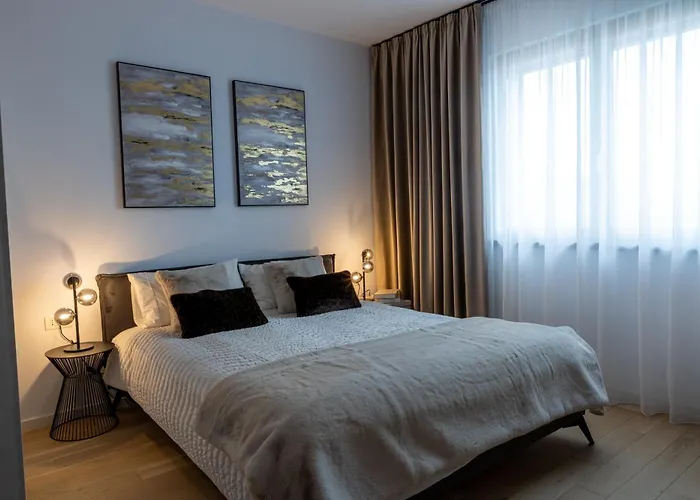 Maisona - Modern And Stylish Near Center דירה