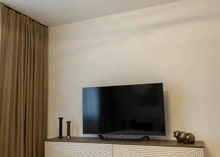 Maisona - Modern And Stylish Near Center דירה