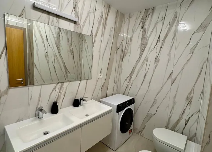 Maisona - Modern And Stylish Near Center טימישוארה