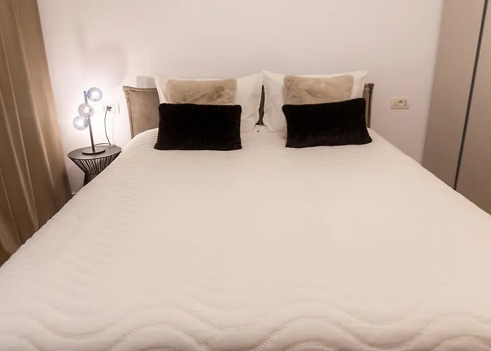 Maisona - Modern And Stylish Near Center טימישוארה